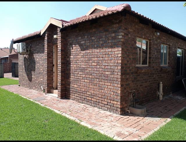 2 BEDROOM TOWNHOUSE SOLD IN ANDEON